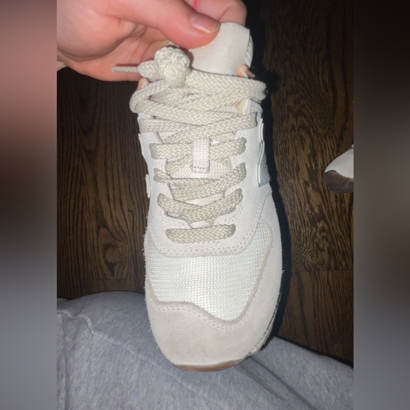 New balance worn very few times, size 7.5, orange inside, blue on the N - Picture 6 of 7